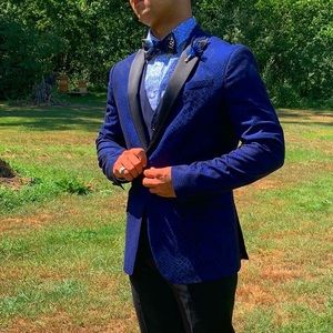 Meet your Posher, Benjamin